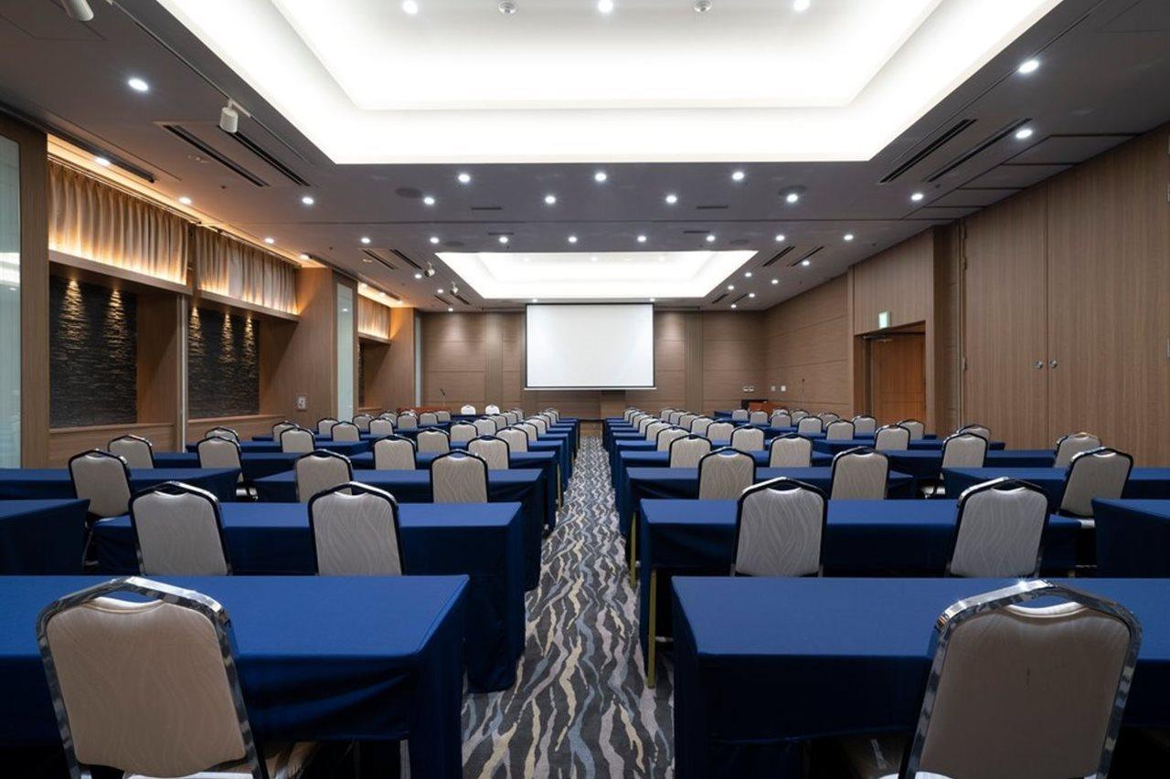 אוסקה Hotel Binario Umeda מראה חיצוני תמונה