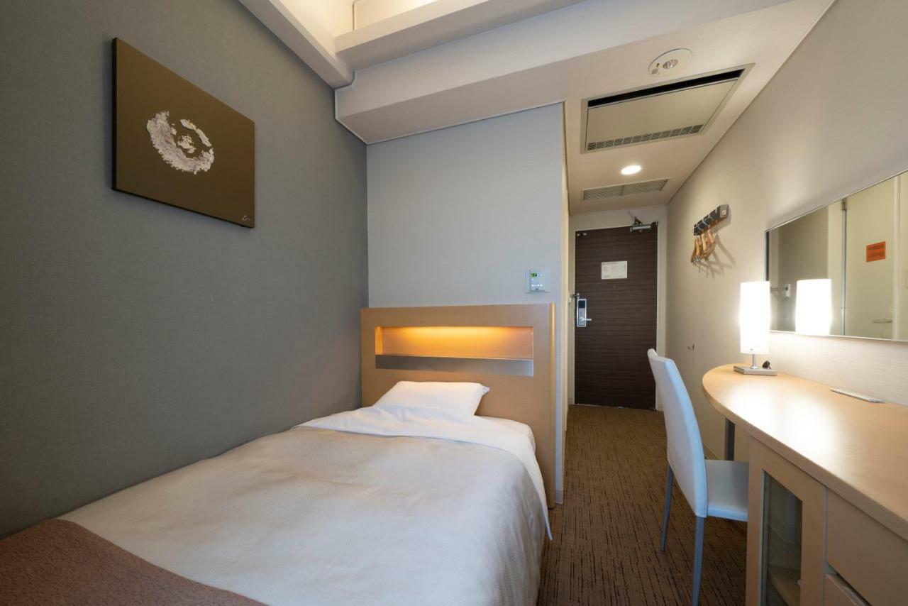 אוסקה Hotel Binario Umeda מראה חיצוני תמונה